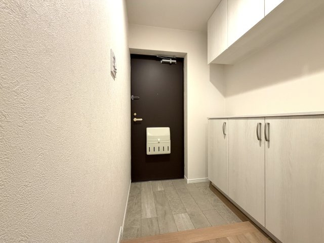 スターランド矢野駅前の玄関|靴などもしっかりと収納することができます。