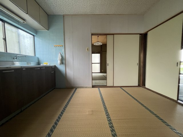 河内長野市喜多町中古建ての和室|来客時にも便利な和室付き