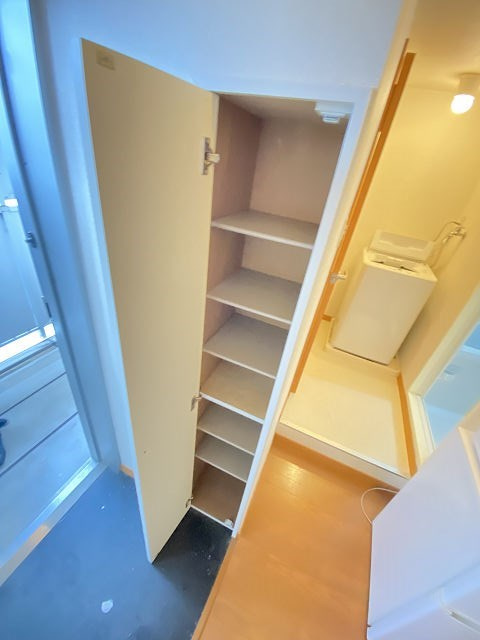 レオパレスサンハイム東難波の収納