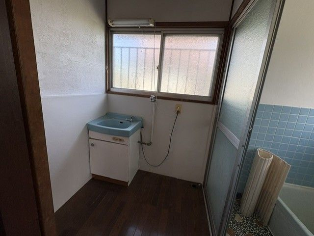 荒木貸家の洗面所