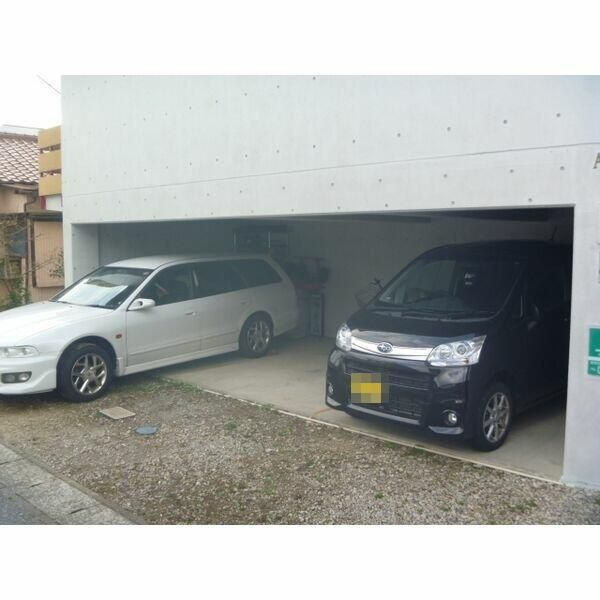 ＣＡＳＡ　ＹＯＺＯの駐車場