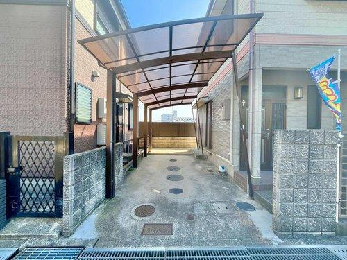 貝塚市津田南町戸建ての駐車場|現地（2026年6月）撮影