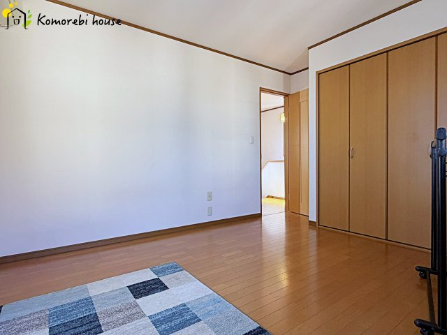 上尾市日の出一丁目　中古戸建ての寝室|26.10.1　撮影済み