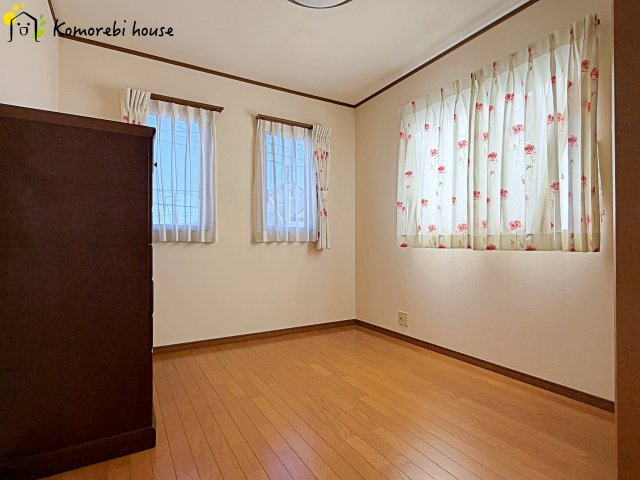 上尾市日の出一丁目　中古戸建ての子供部屋|26.10.1　撮影済み