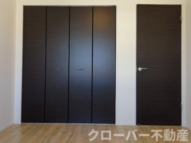 ショコラーデの内装|洋室
外観写真（昼）