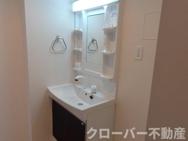 ショコラーデの洗面所|洗髪洗面化粧台
外観写真（昼）
