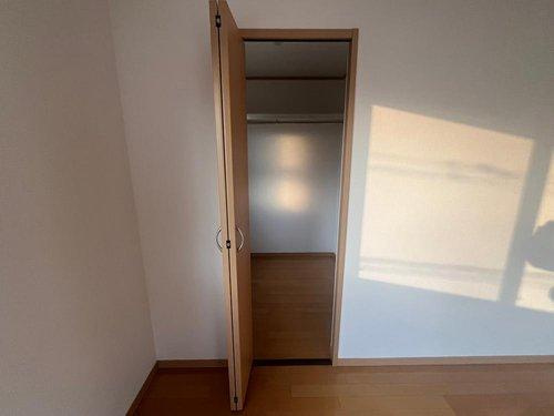熊取町つばさが丘北3丁目戸建ての収納|収納のためのスペースです