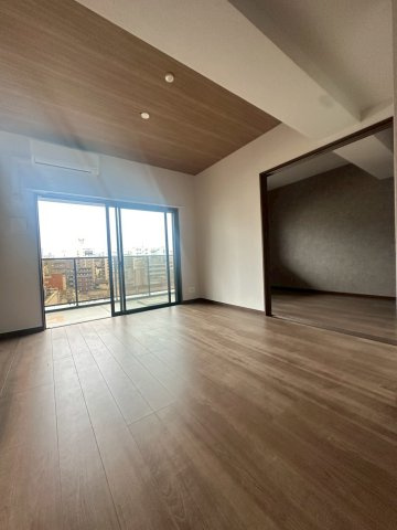 MODERN PALAZZO 博多デュオグランデEastの居間・リビング