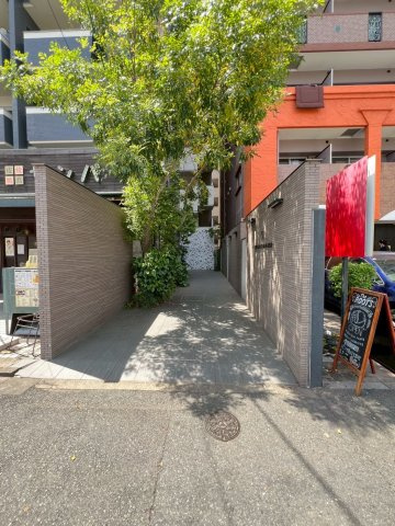 レキシントンスクエア浄水のエントランス