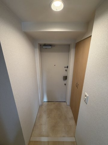 エステムプラザ難波WESTⅡプレディアの玄関