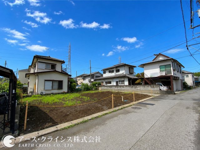 【外観】 | 野田市上花輪7期 | 建築条件なし。思い描いたマイホームを、そのままカタチに。陽当たりも良く、ガーデニングや家庭菜園にもぴったりのゆとりある敷地。資産としても魅力のある立地で、将来を見据えた住まい選びを。