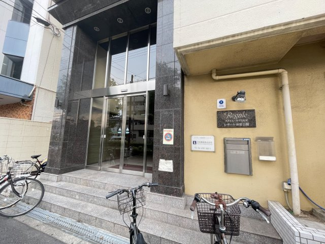 レガーレ長居公園のエントランス