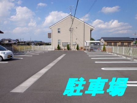 【外観】 | グラースシャルマン | 外観も気になるポイント