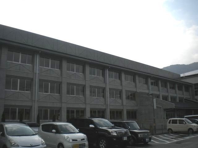 ルーチェの周辺|貞光中学校まで550m