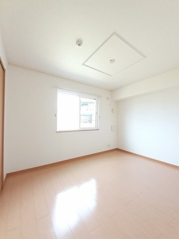 ルーチェの内装|内装は落ち着いています