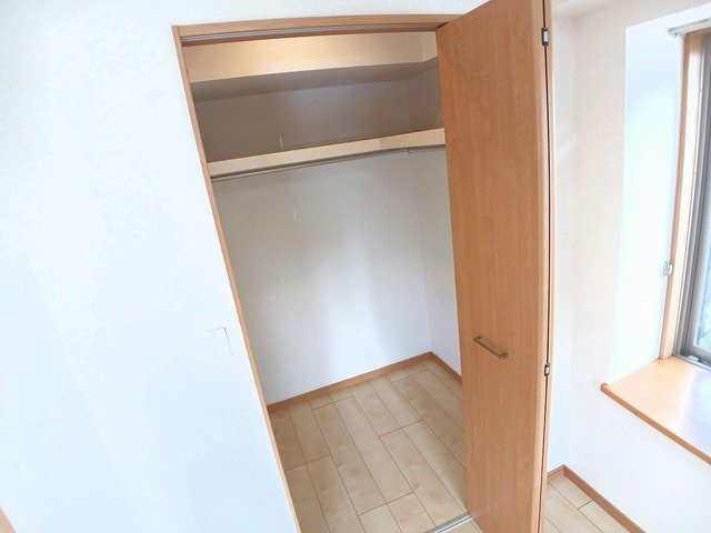 【収納】 | ラ・アヴェニール | こまごまとしたものを収納できそうですね