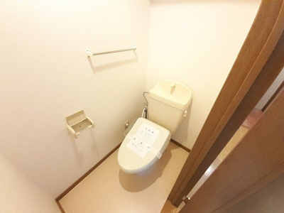【トイレ】 | アルテール幸神Ⅱ | シンプルで使いやすいトイレです