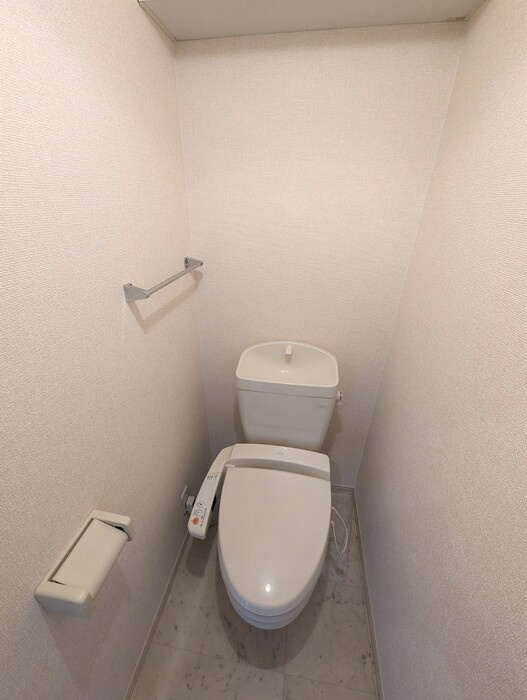 セゾン平出のトイレ