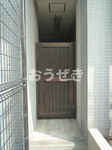 ベスト伊勢佐木町のエントランス
