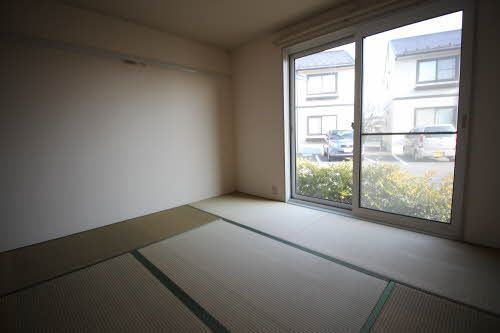 コンフォルタ藤沢町 Ｄの和室