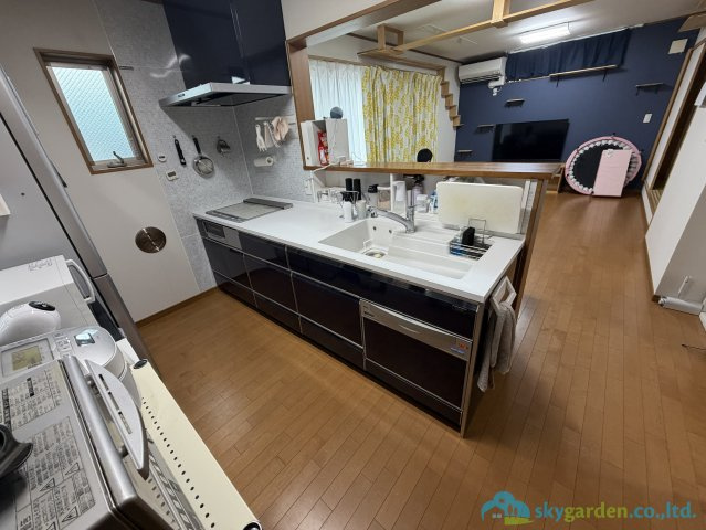 大磯町西小磯　中古戸建のキッチン