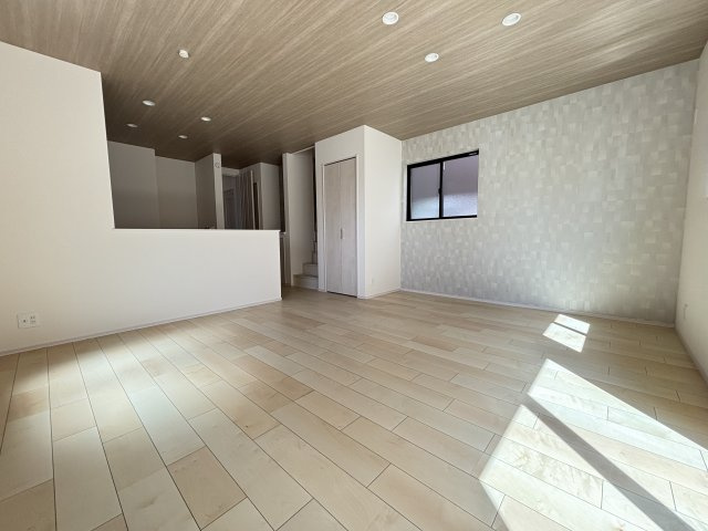 松戸市松戸新田　新築戸建て　A号棟　全２棟の居間・リビング