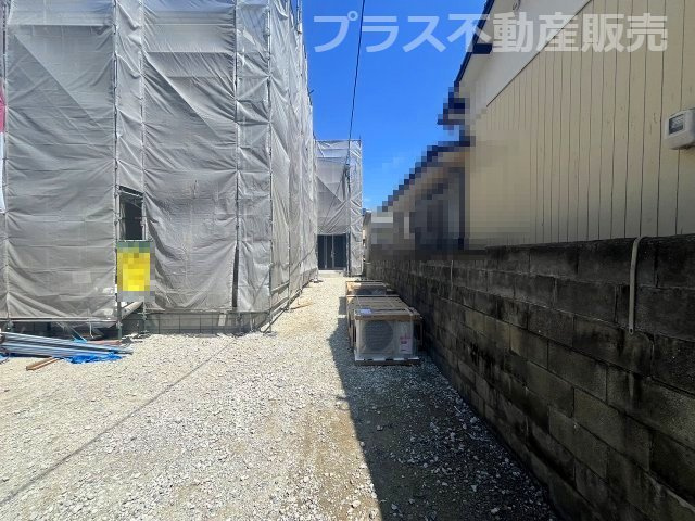 【外観】 | 福岡市南区高木2丁目第3　2号棟（全2棟）【仲介手数料無料・0円】 | 現地写真。プラス不動産販売なら、現場の全ての棟をまとめてご見学頂けます。