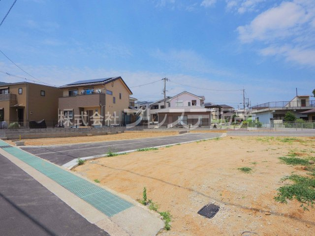 生駒市萩原町の新築一戸建 全３区画のその他|現地写真（建物の建築工事を開始する前に撮影したものです）※現地に係員は常駐しておりません。
