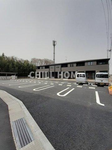アステローペの駐車場|当社、チルホームのHPもご覧ください(^^)/物件情報多数♪