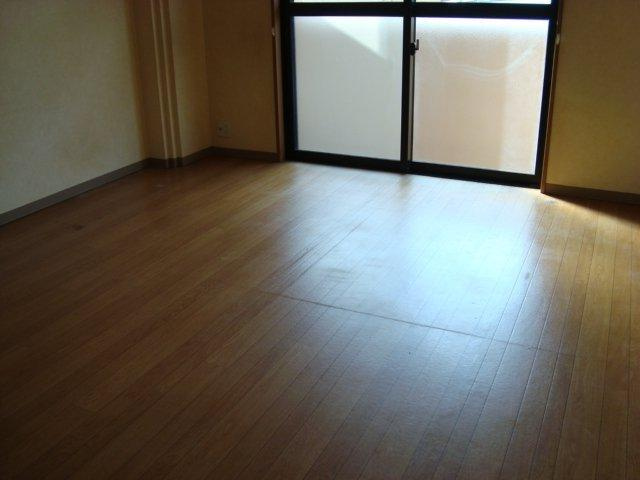 ひまわりの内装|室内