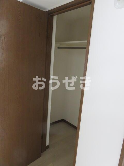 ドアーズ伊勢佐木の収納