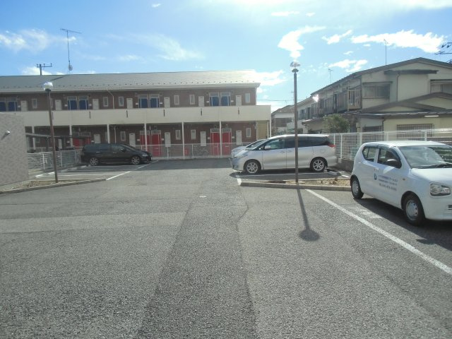 コンフォールドミールの駐車場|敷地内駐車場です