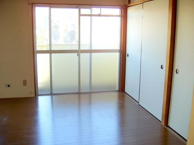 大岡ビルの収納