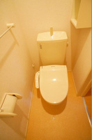 シンプルで使いやすいトイレです