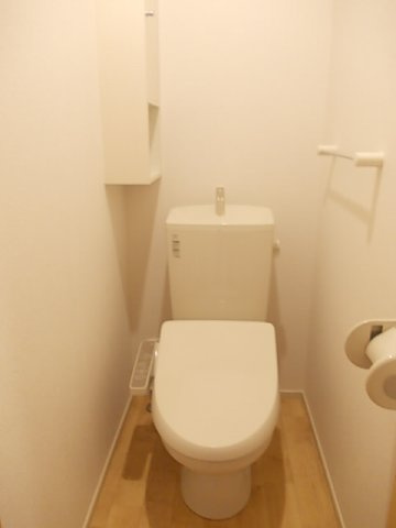 落ち着いたトイレです