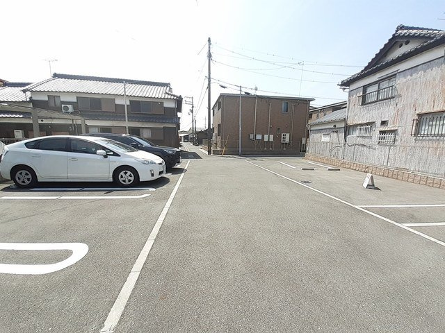 ブルーマウンテンⅠの駐車場