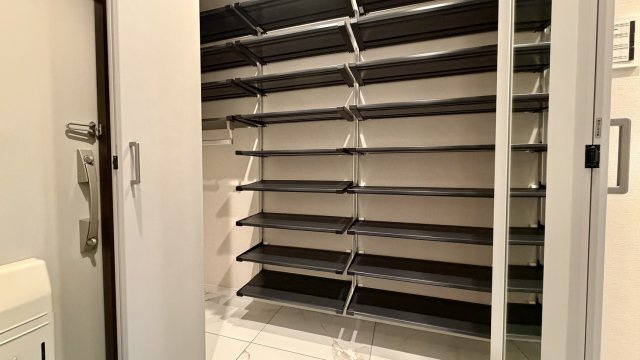 北千住パーク・ファミリアの収納|収納力の高いシューズボックス