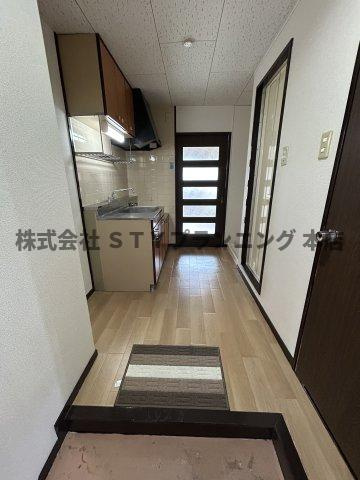 仲介手数料0円！メゾンミレーの玄関