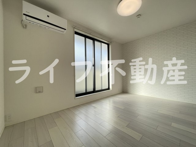 エアルレジデンスⅠの居間・リビング