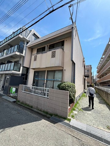 パレーシャル武庫之荘の外観