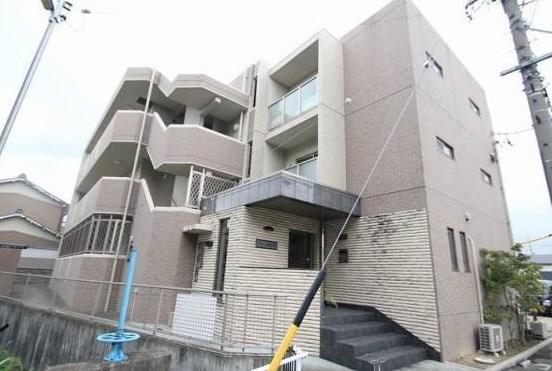 クレール池之表の外観