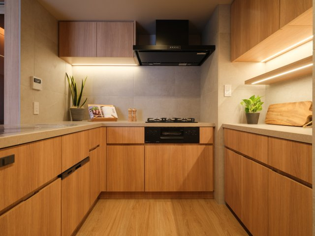 パークホームズ市ヶ谷のキッチン|パークホームズ市ヶ谷：あると便利な食器洗浄機付きのシステムキッチンです！