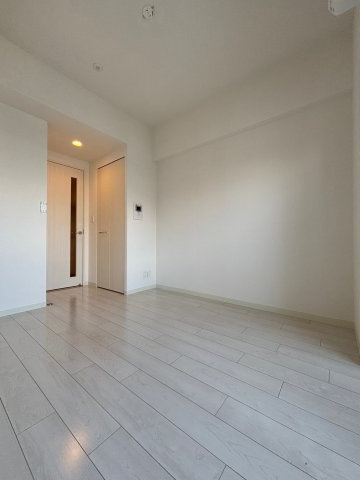 アドバンス大阪セレーノの寝室