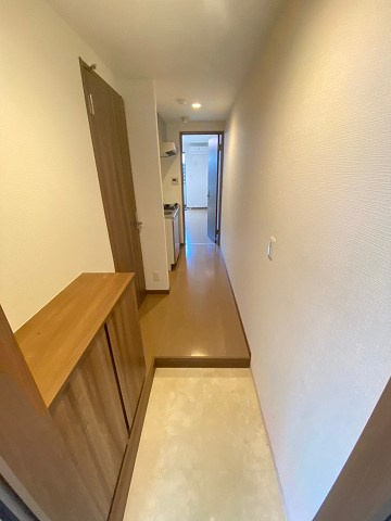MORES VILLA 上ヶ原の玄関