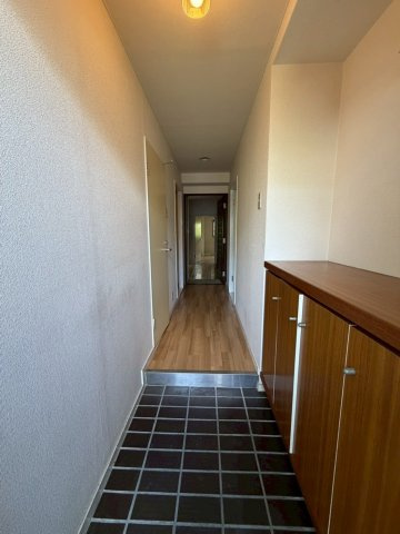 ミストラル芦屋東山の玄関