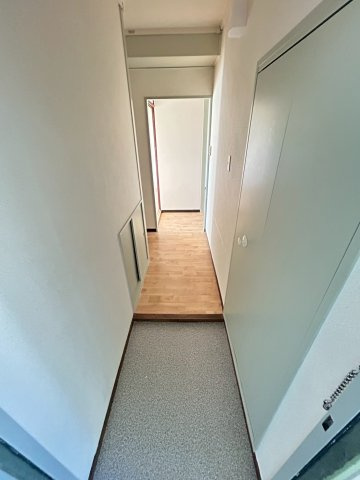 芦屋浜高層（若葉） 1号棟の玄関