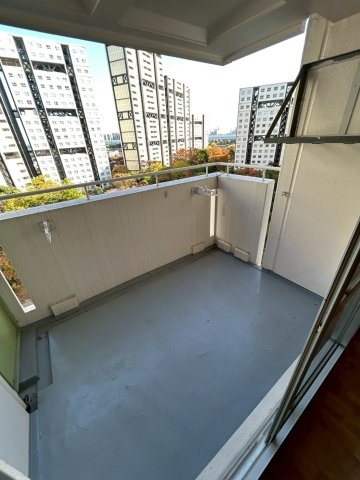 芦屋浜高層（若葉） 1号棟のバルコニー