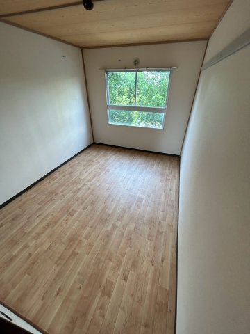 芦屋浜高層（若葉） 2号棟の洋室