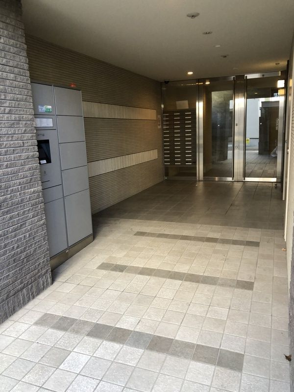 アトール尼崎のロビー