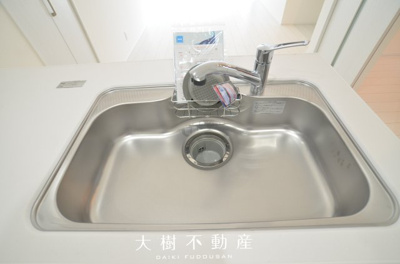 【キッチン】 | 座間市座間1丁目　新築戸建て　全3棟【仲介手数料無料】